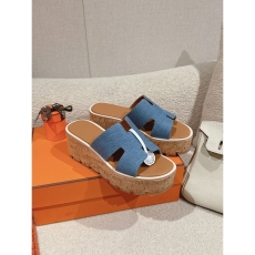 Hermes Sandals